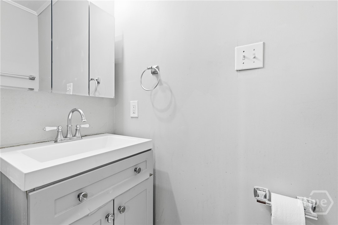 1923 Harrison Street Property Photo 26