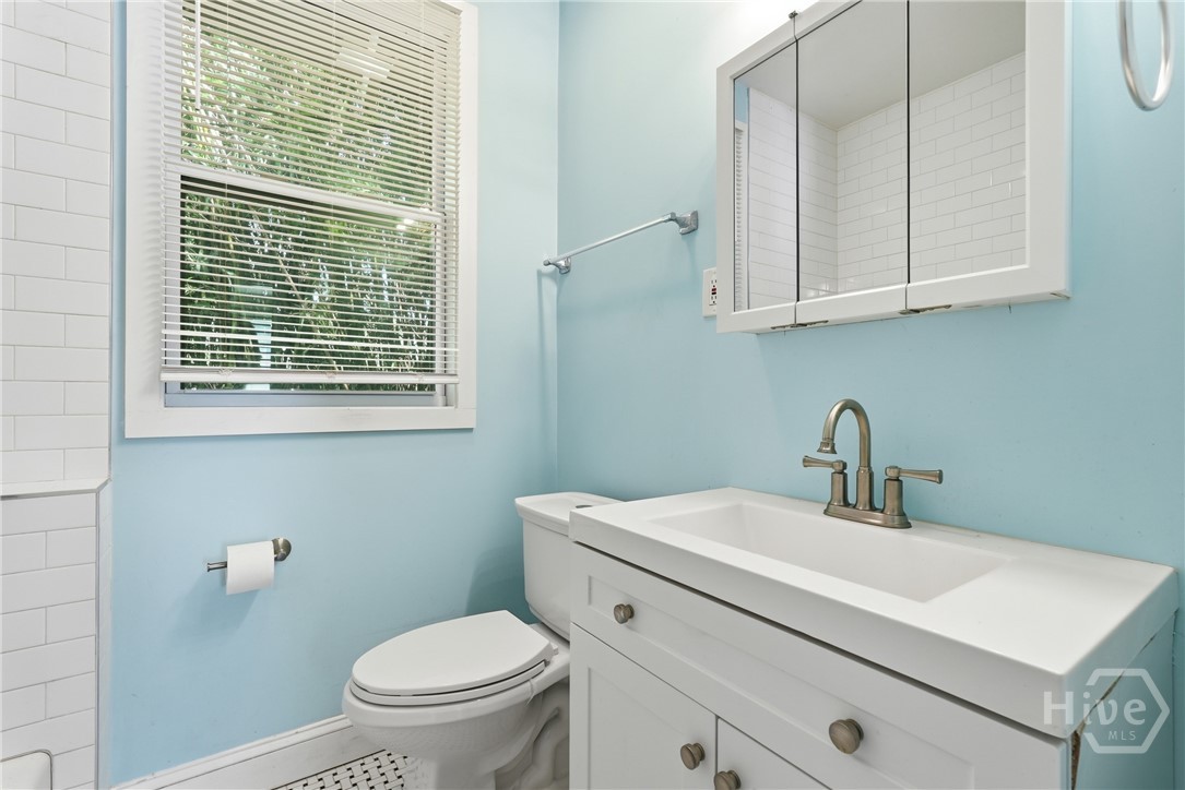 1923 Harrison Street Property Photo 27