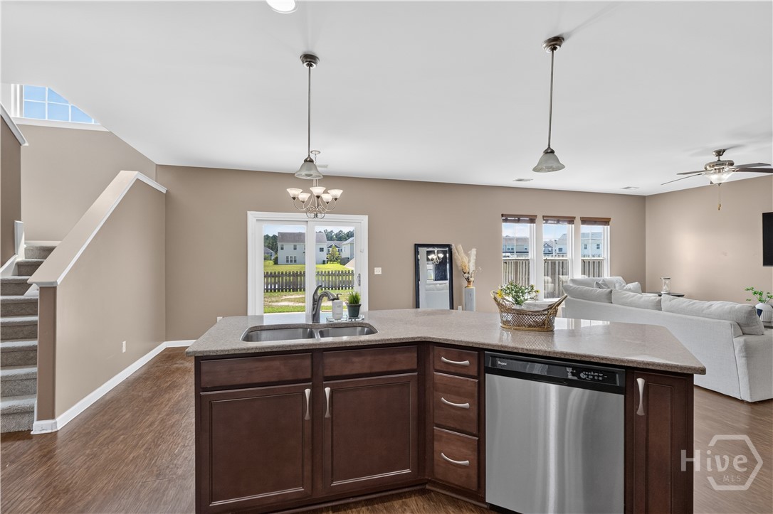 13 Salix Drive Property Photo 11