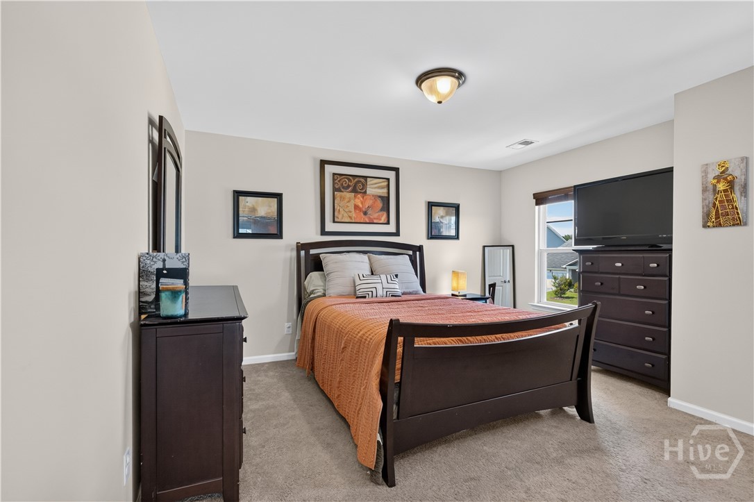 13 Salix Drive Property Photo 16