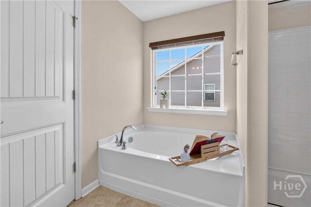 13 Salix Drive Property Photo 22