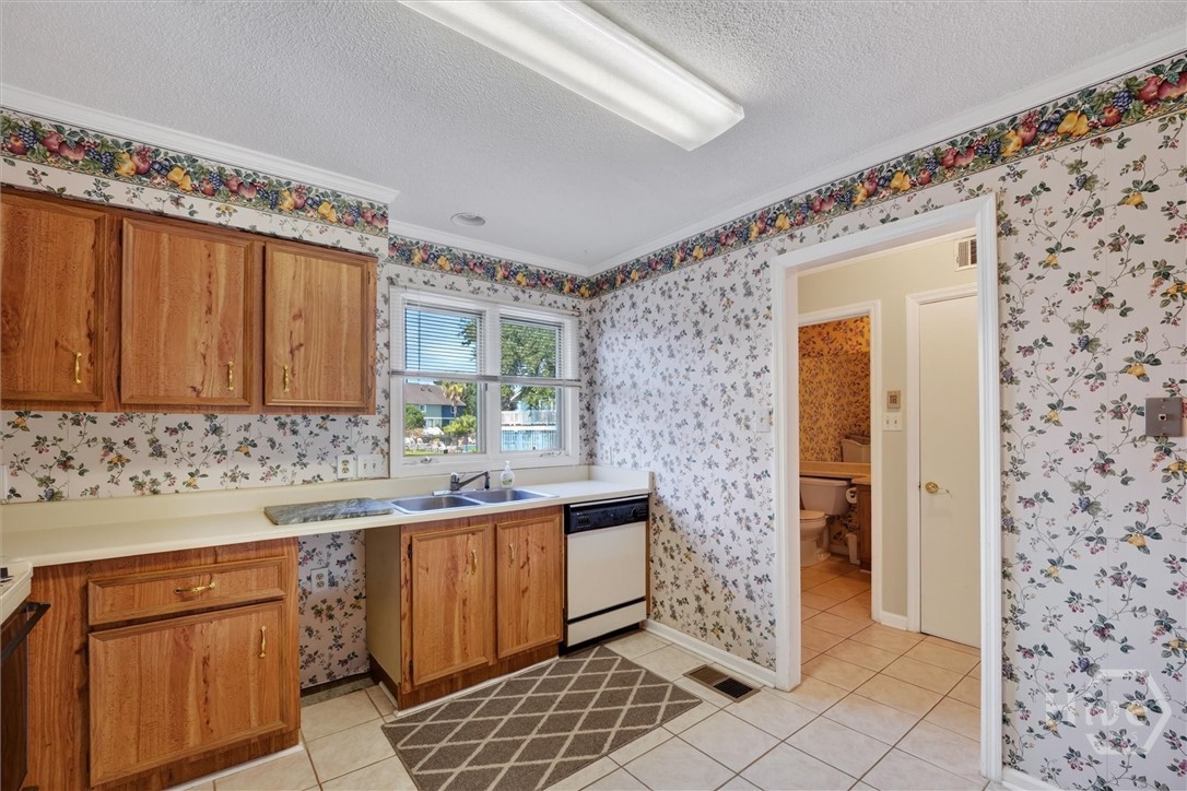 12502 Apache Avenue 17 Property Photo 12