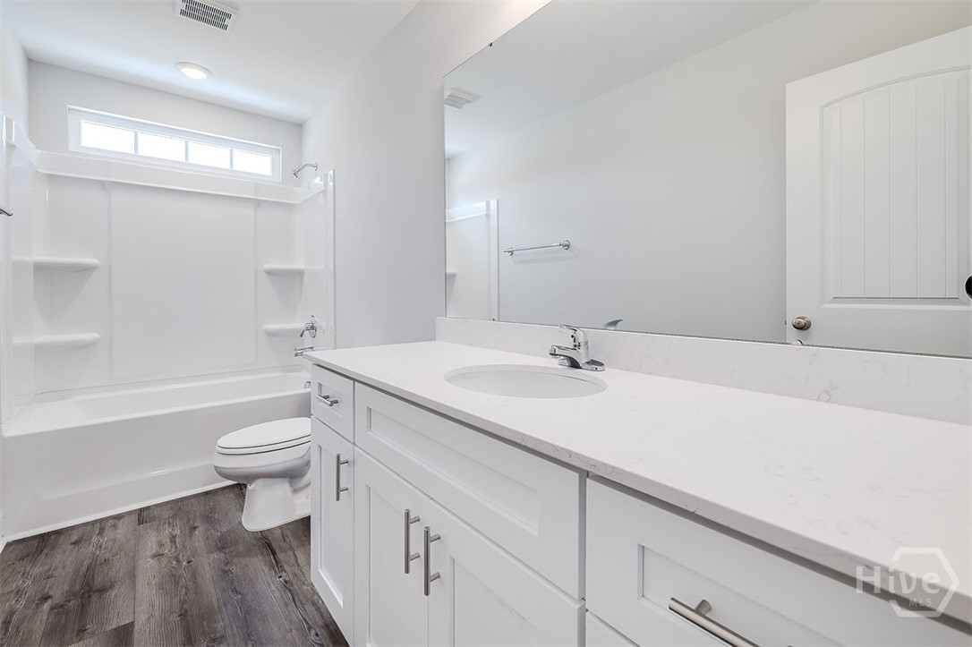 1421 Long Bridge Road Property Photo 32