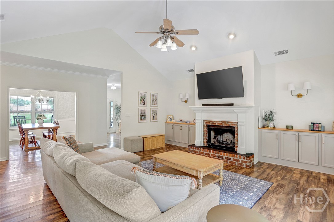 204 Tiana Circle Property Photo 17
