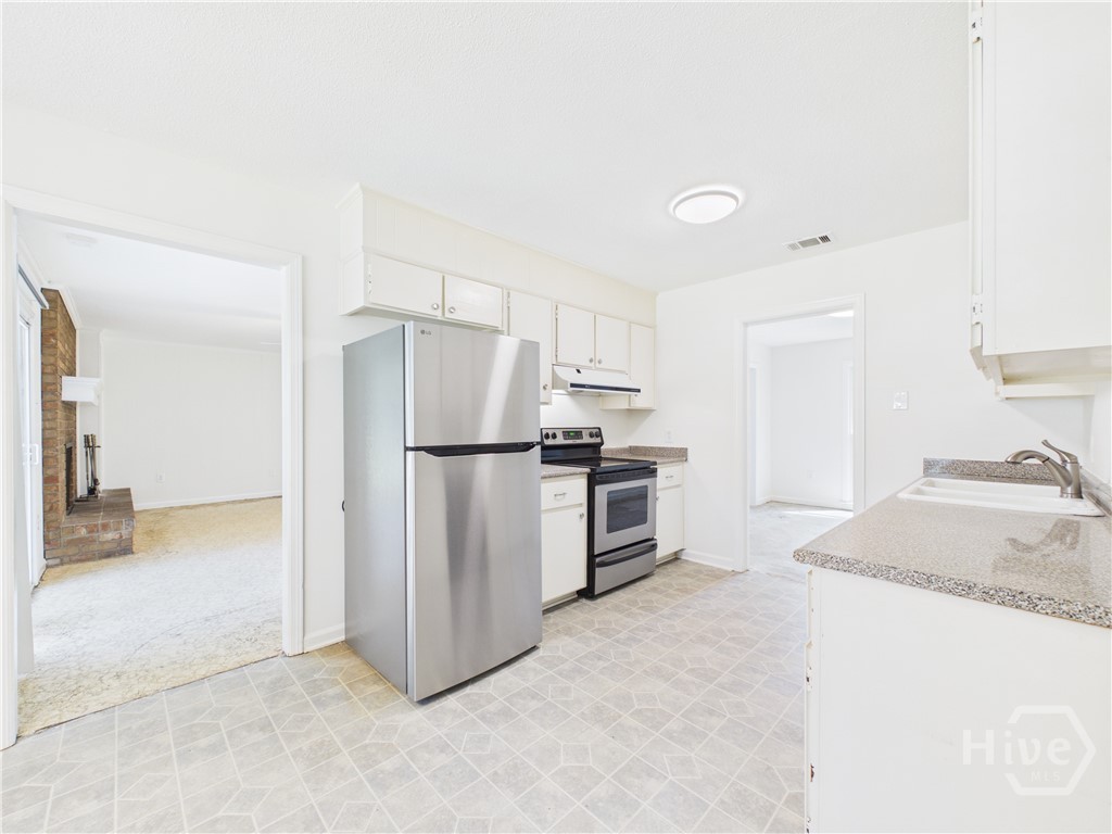 211 Christie Road Property Photo 15