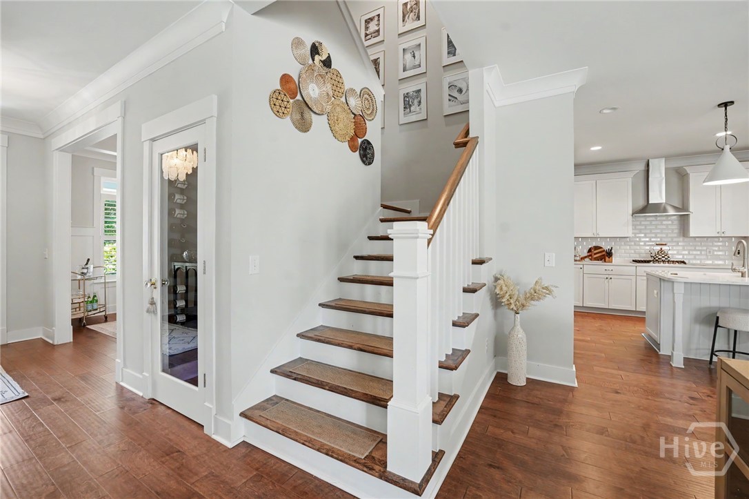 114 Bluffside Circle Property Photo 12