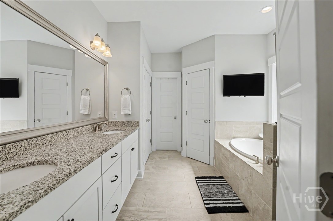 114 Bluffside Circle Property Photo 26