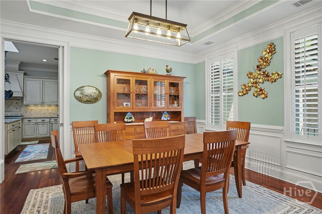 8 Fore Royal Circle Property Photo 9