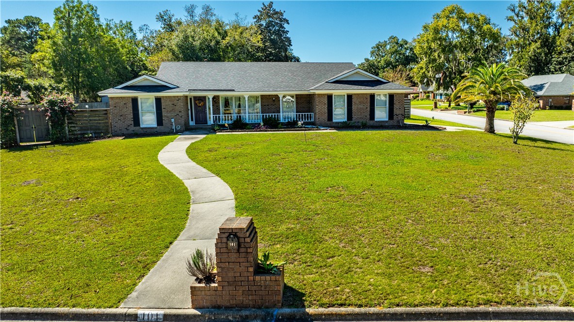 101 Shamrock Circle Property Photo
