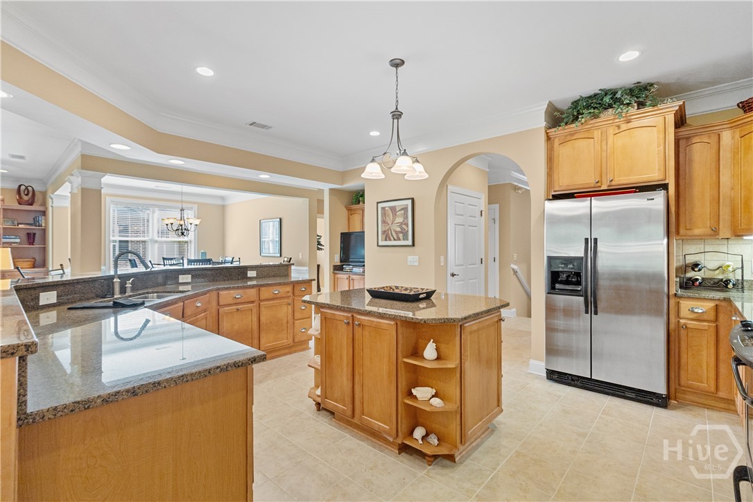 204 River Oaks Drive Property Photo 13