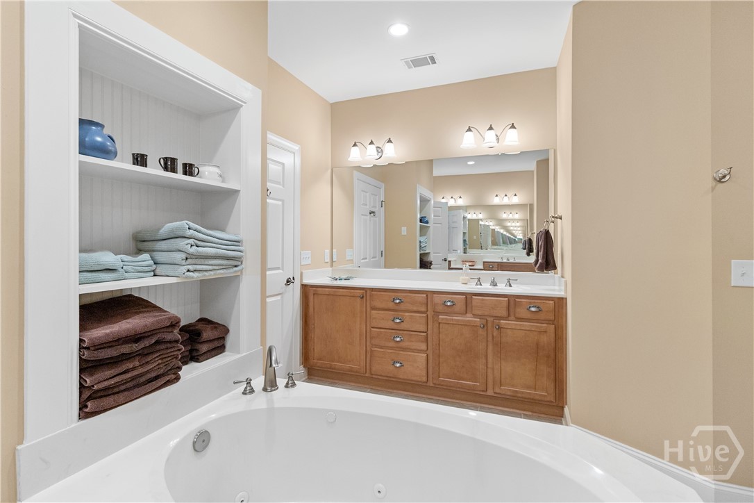 204 River Oaks Drive Property Photo 22
