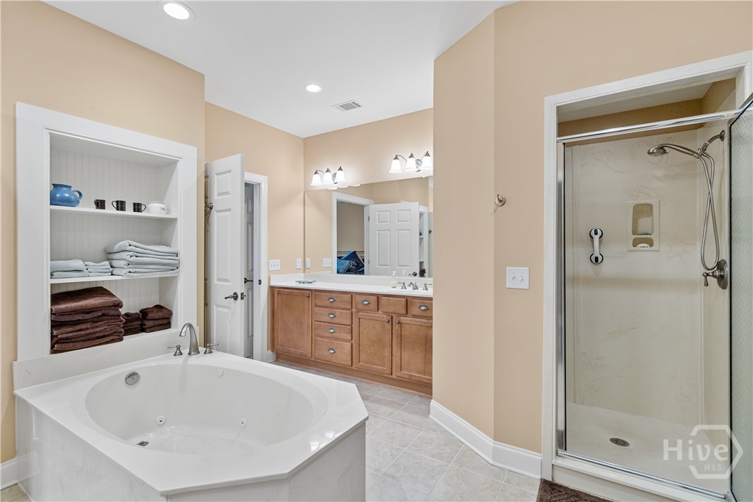 204 River Oaks Drive Property Photo 23