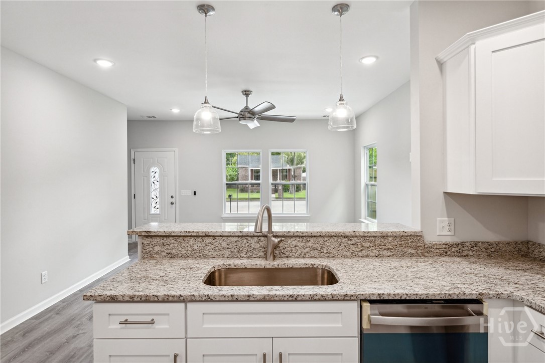 609 Magazine Avenue Property Photo 6