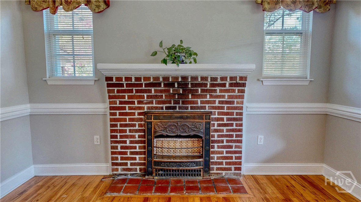 2607 Governor Street Property Photo 7