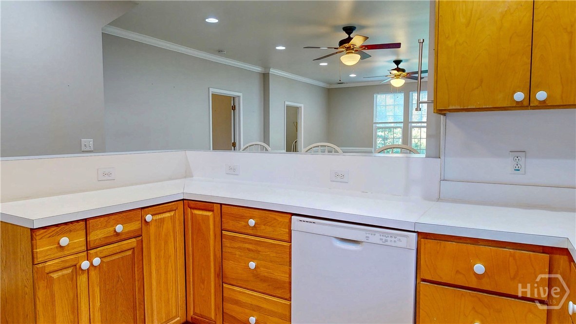 2607 Governor Street Property Photo 14