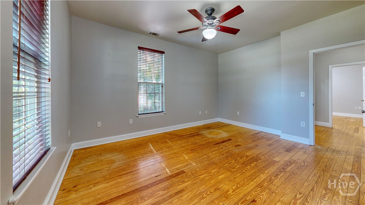 2607 Governor Street Property Photo 24