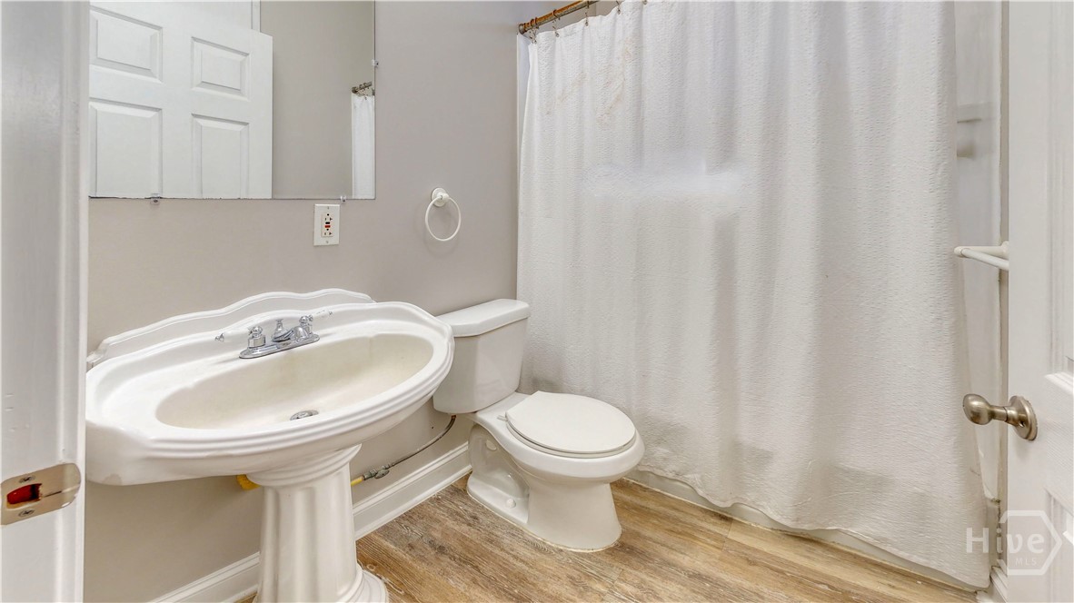 2607 Governor Street Property Photo 26