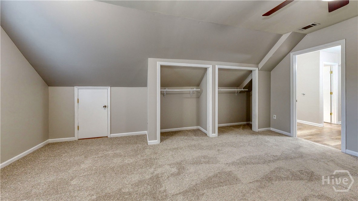 2607 Governor Street Property Photo 36