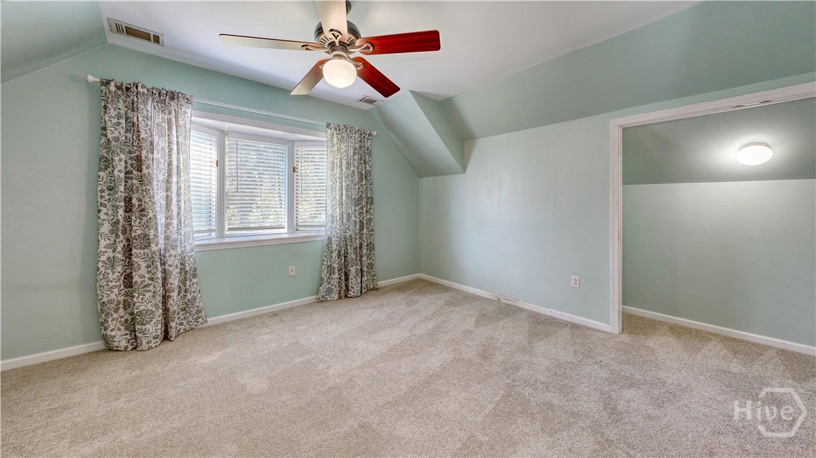 2607 Governor Street Property Photo 42