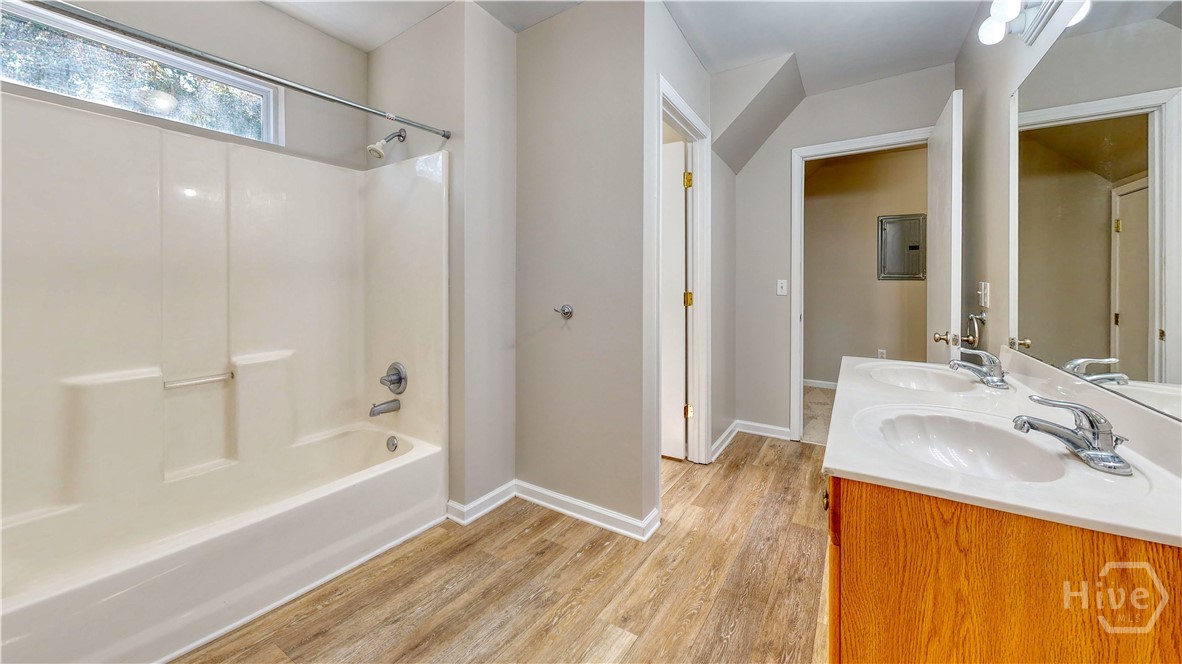 2607 Governor Street Property Photo 46