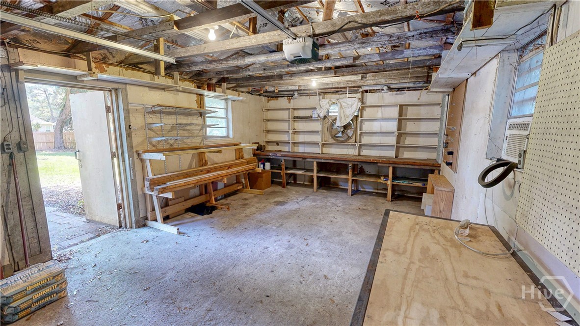 2607 Governor Street Property Photo 49