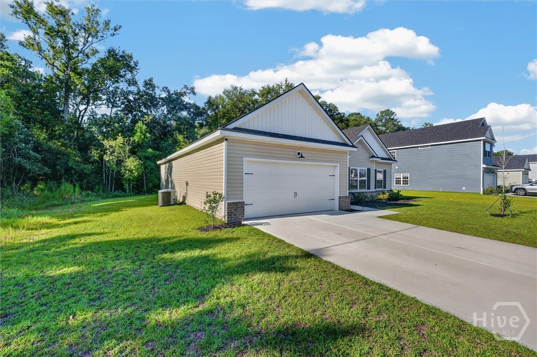 120 Simon Circle Property Photo 3