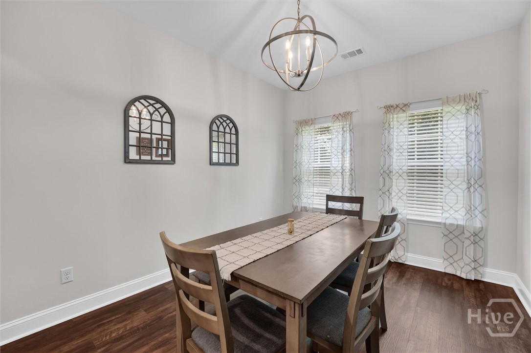 120 Simon Circle Property Photo 16