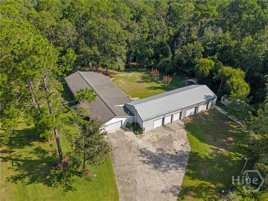 614 N Victory Drive Property Photo 8