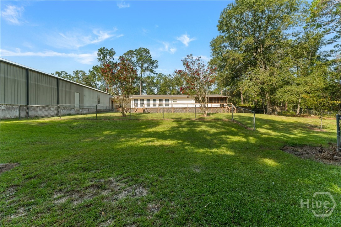 614 N Victory Drive Property Photo 19