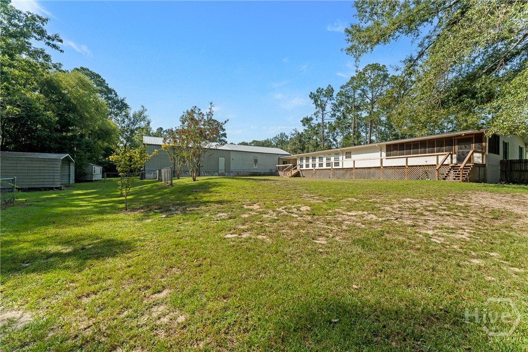 614 N Victory Drive Property Photo 20