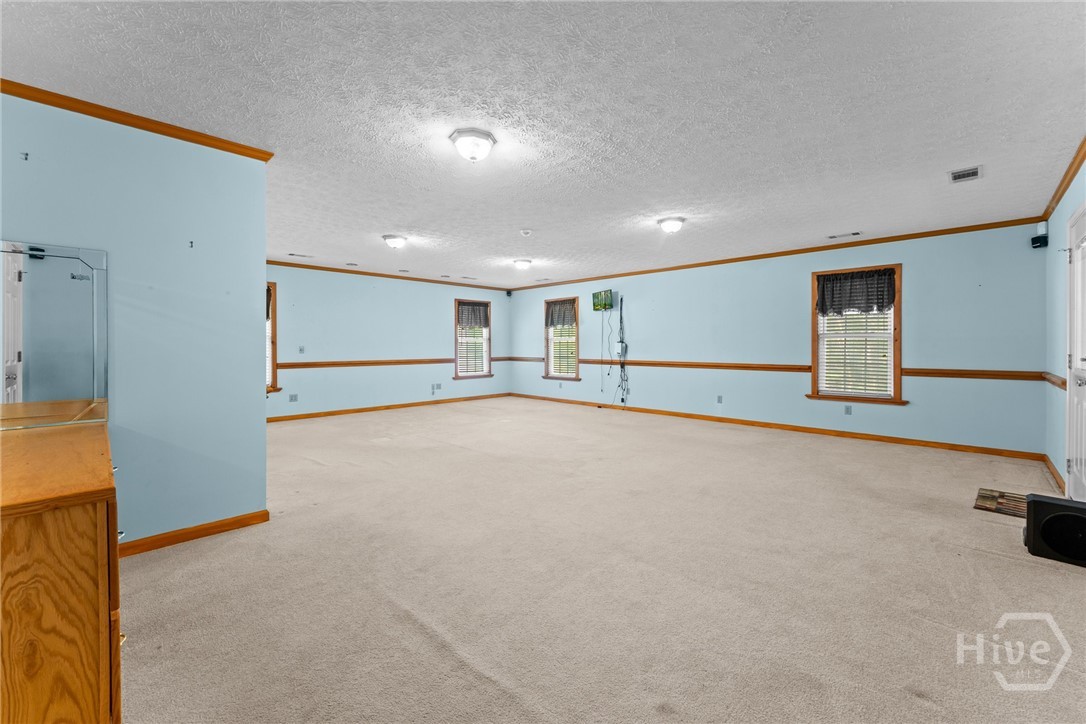 614 N Victory Drive Property Photo 68