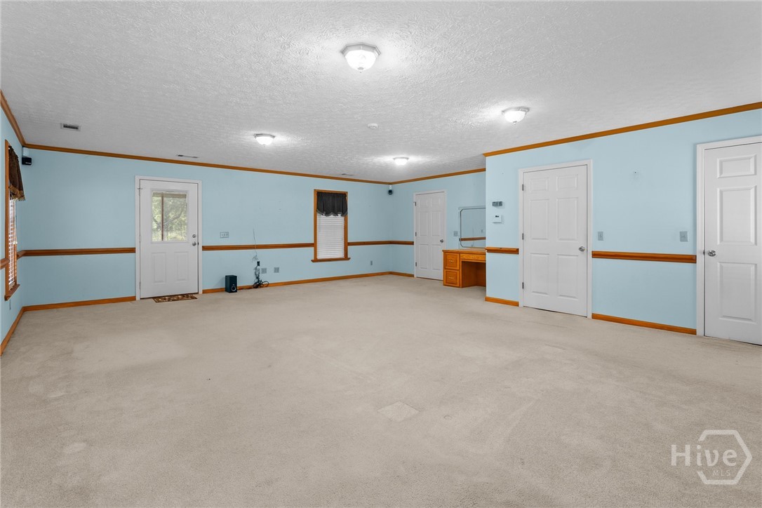 614 N Victory Drive Property Photo 70
