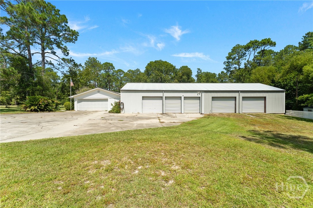 614 N Victory Drive Property Photo 72