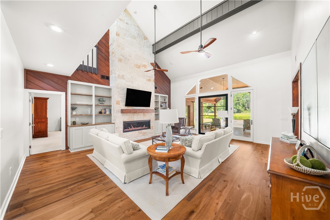 7 Whippoorwill Drive Property Photo 3