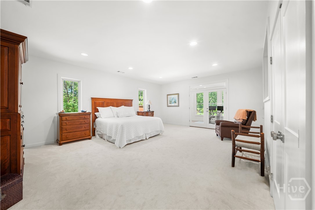 7 Whippoorwill Drive Property Photo 6