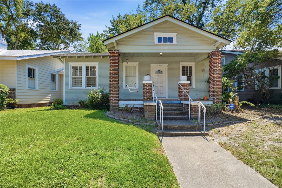 431 E 50th Street Property Photo 1