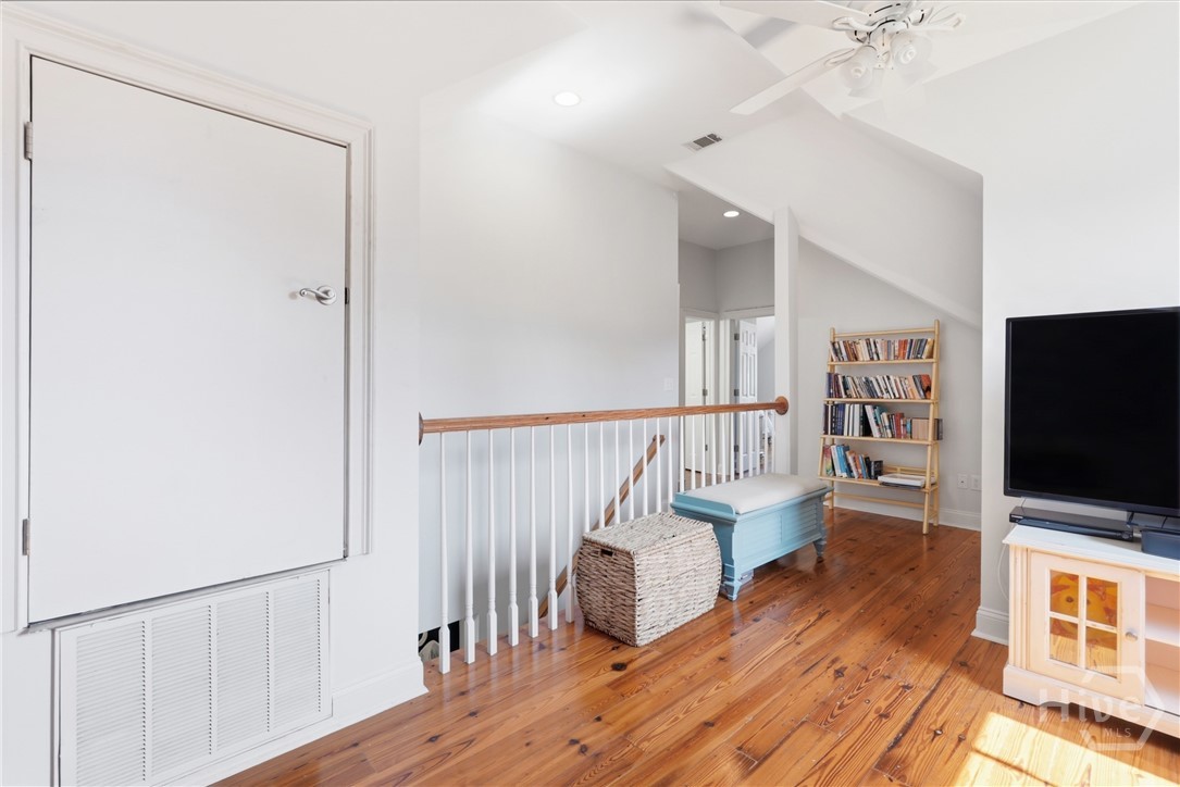 617 Whippoorwill Road Property Photo 24