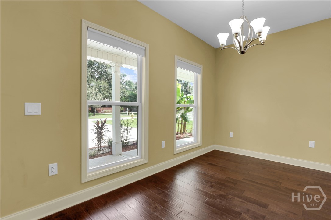 3105 Lincoln Street Property Photo 14