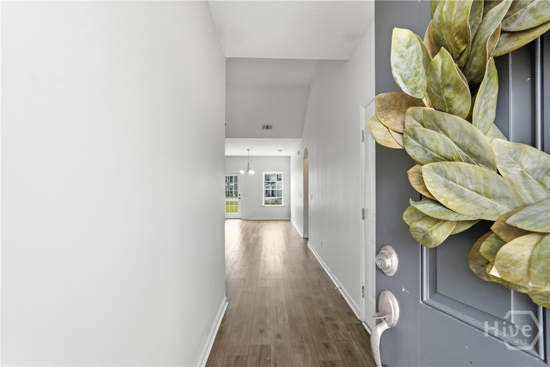 369 Brightleaf Circle Property Photo 5