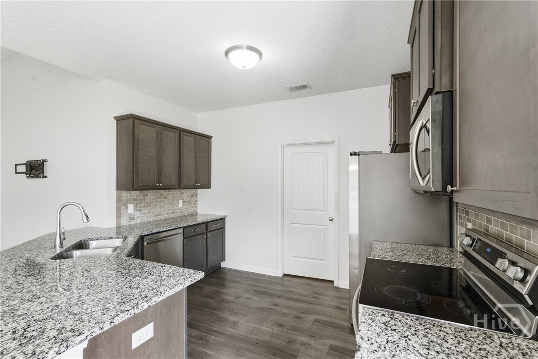 369 Brightleaf Circle Property Photo 11