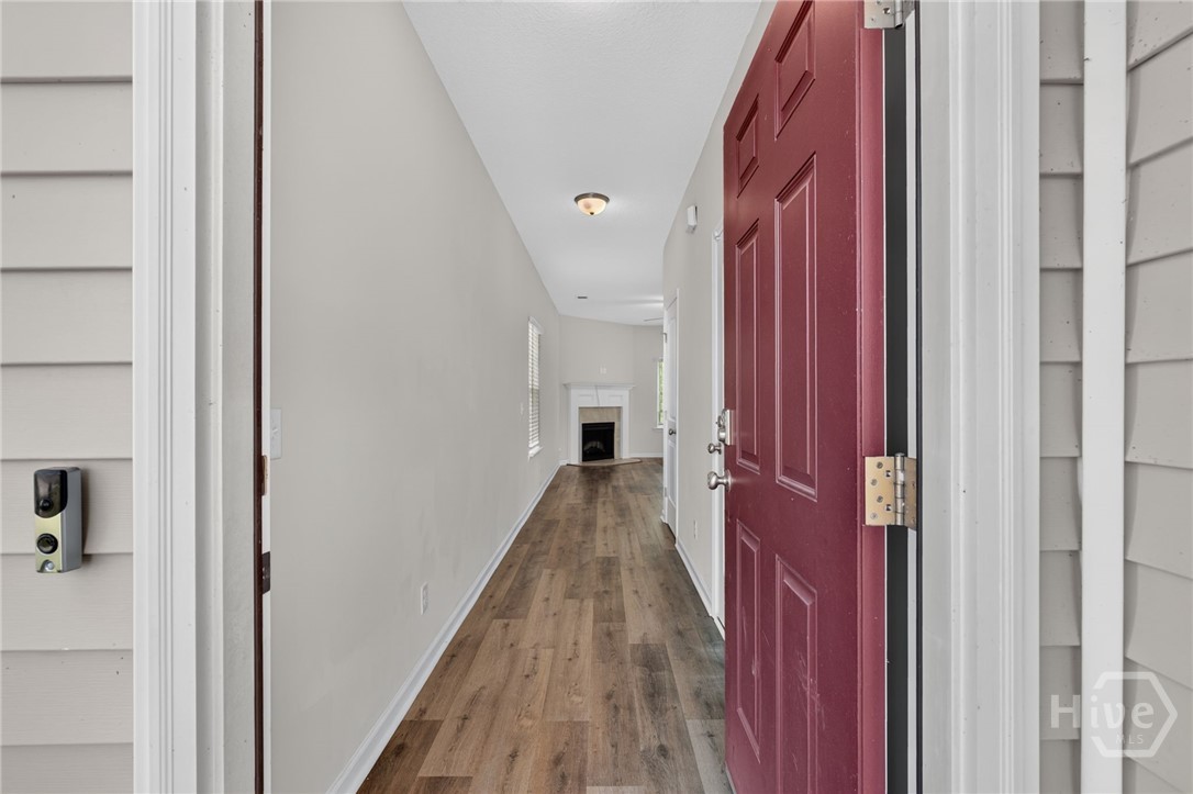 572 Brightleaf Circle Property Photo 7