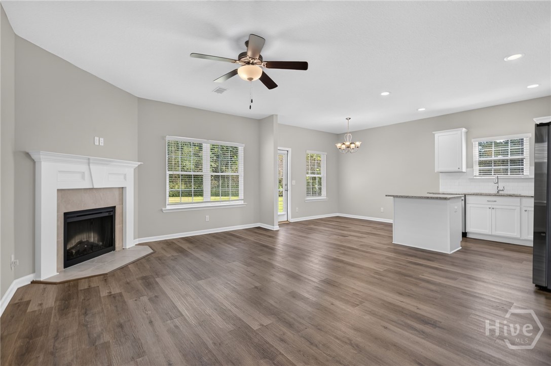 572 Brightleaf Circle Property Photo 8