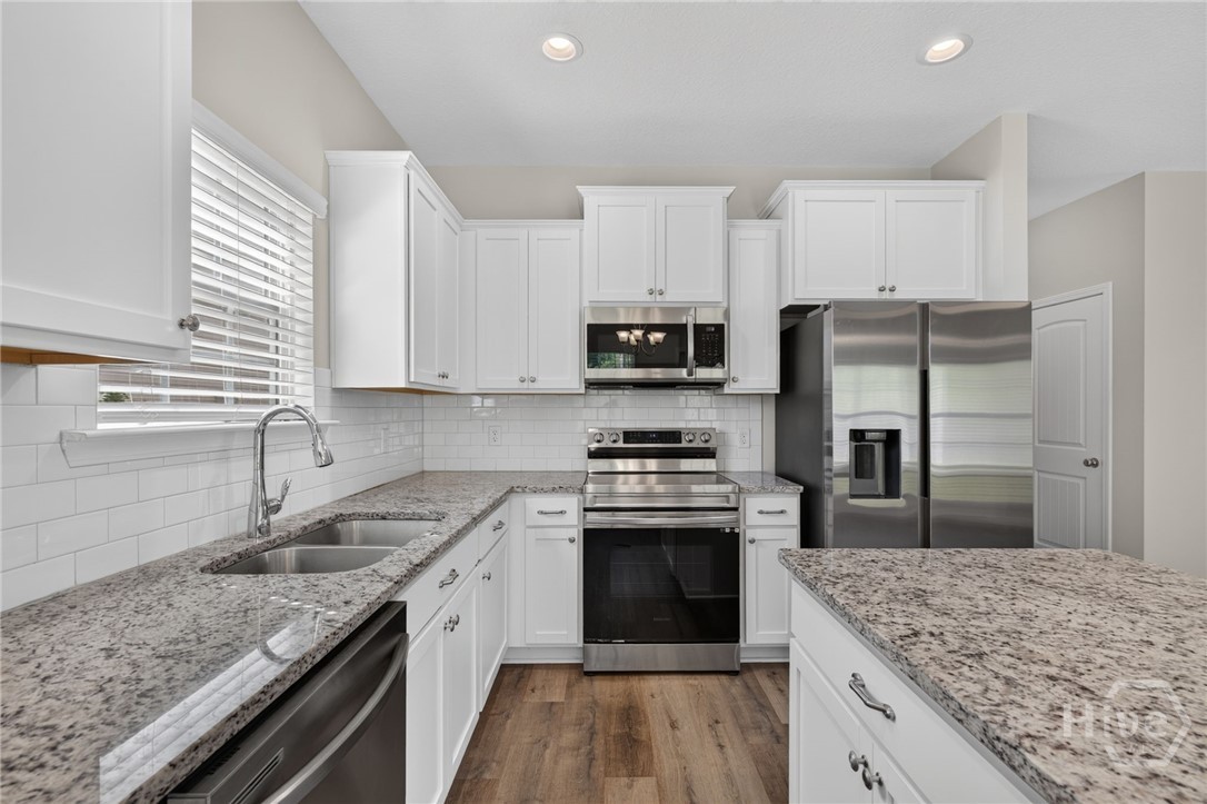 572 Brightleaf Circle Property Photo 18