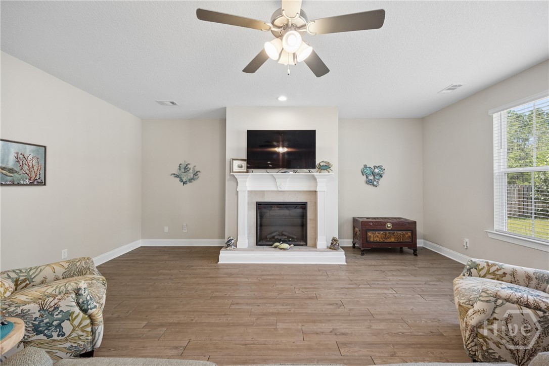 10 High Meadow Crossing Property Photo 17