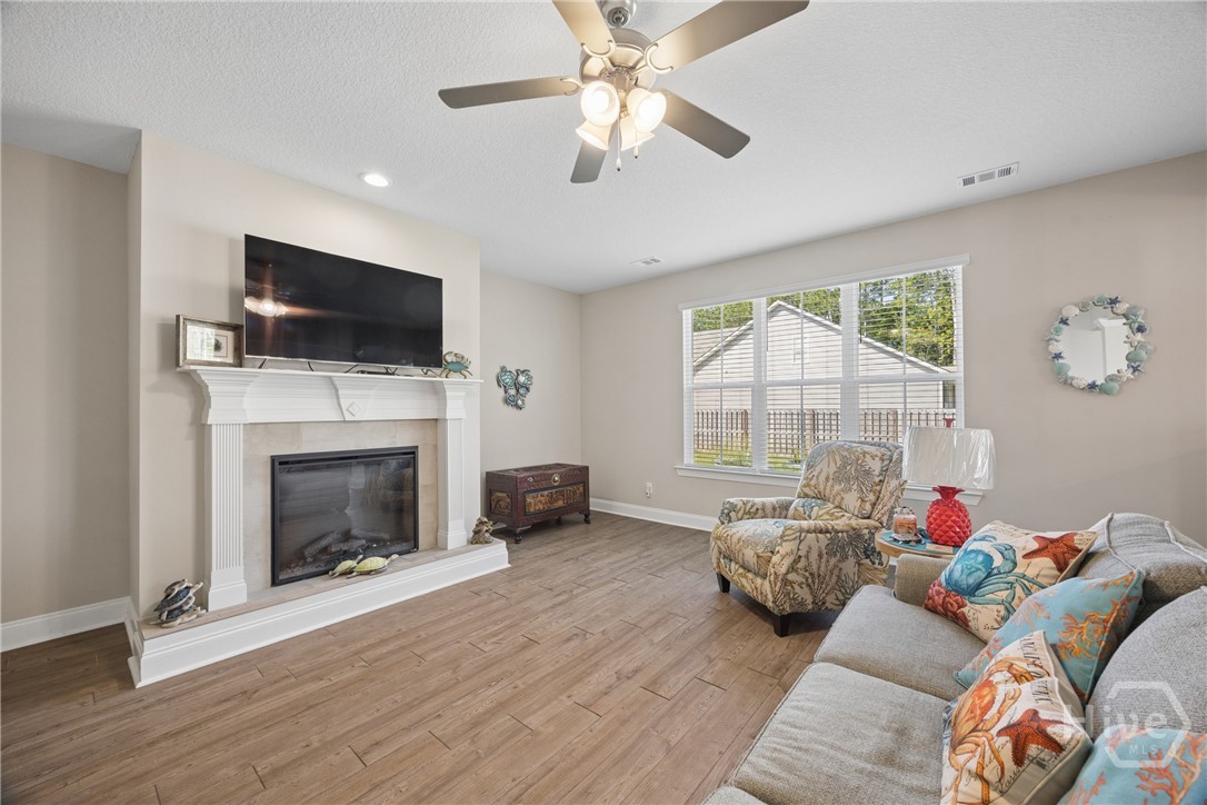 10 High Meadow Crossing Property Photo 18