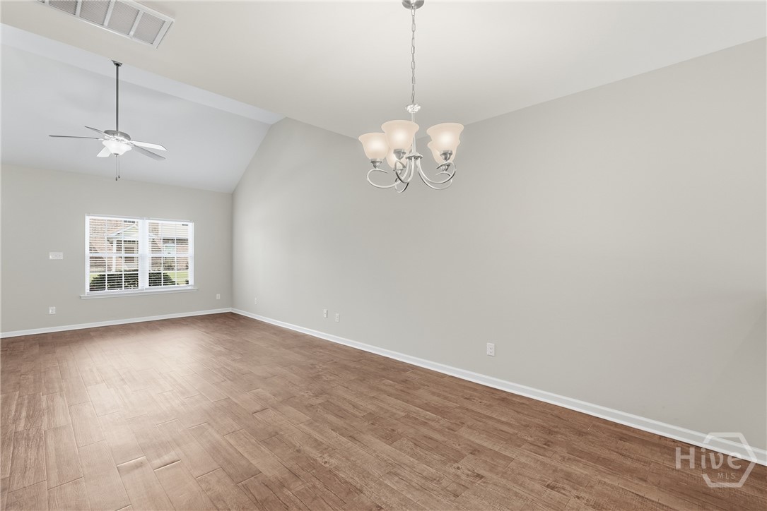 401 Olde Ivey Square Property Photo 5
