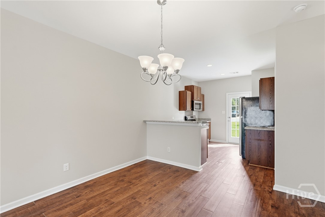 401 Olde Ivey Square Property Photo 10