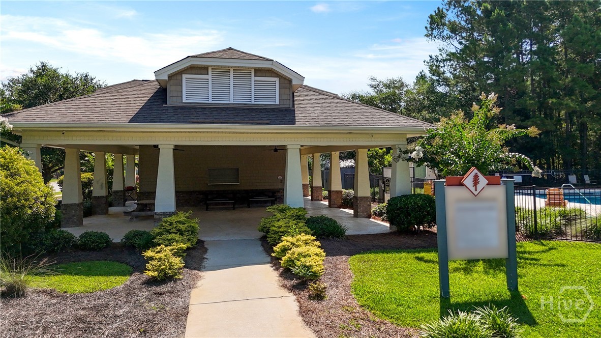 401 Olde Ivey Square Property Photo 14
