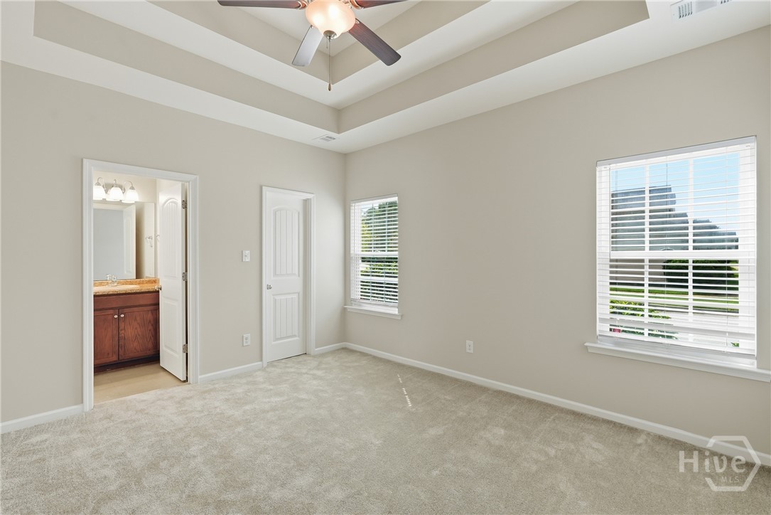 401 Olde Ivey Square Property Photo 15
