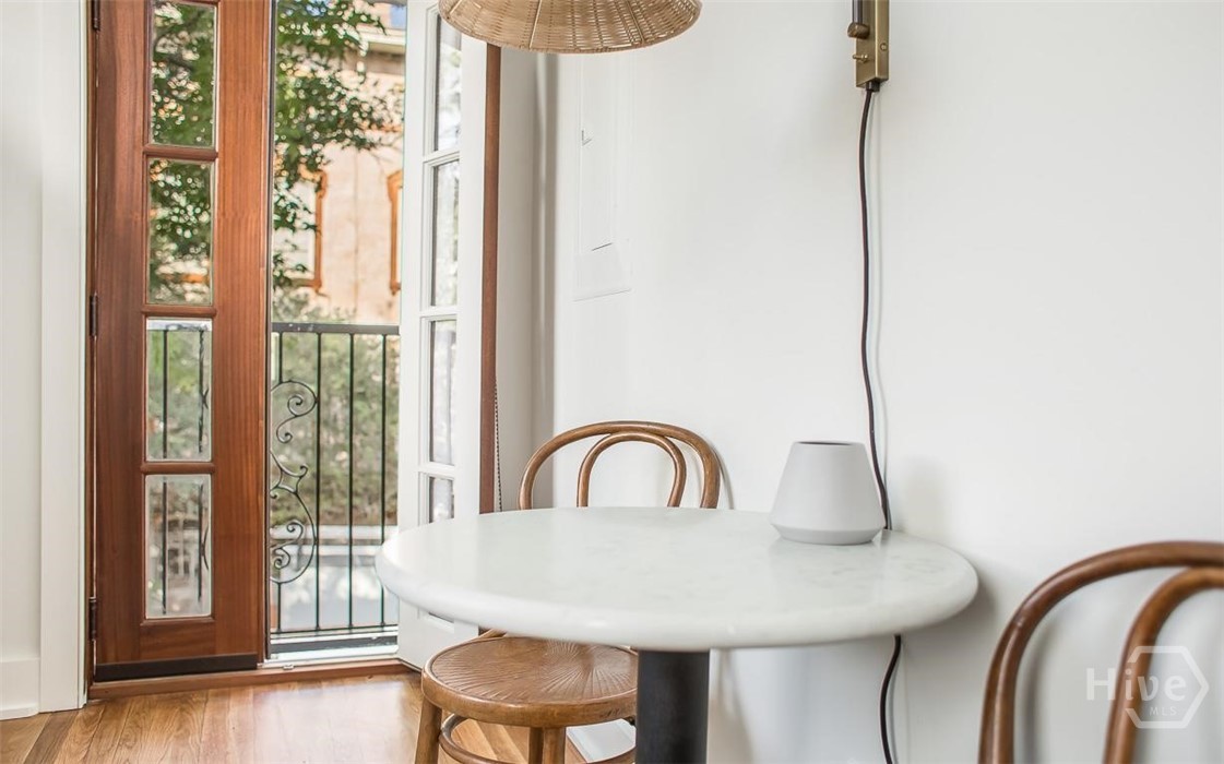 1 E Gordon Street Studio Property Photo 24